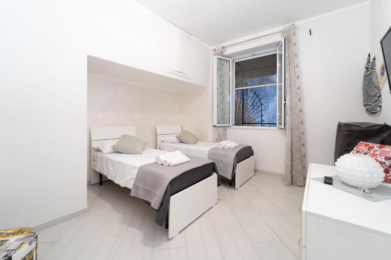 Апартаменты Casa Dea Napoli Экстерьер фото